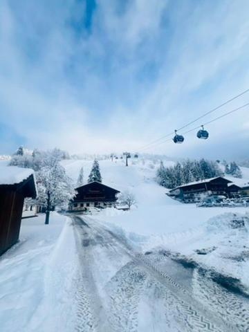 Hochwart Hof Bed & Breakfast Bed & Breakfast Saalbach-Hinterglemm Dış mekan fotoğraf